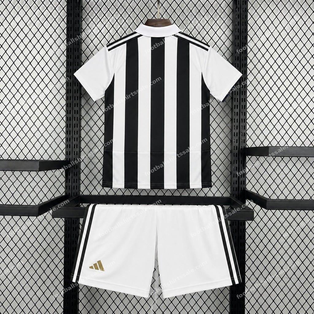 Juventus Home Kids Football Kit 26/27 - Image 3