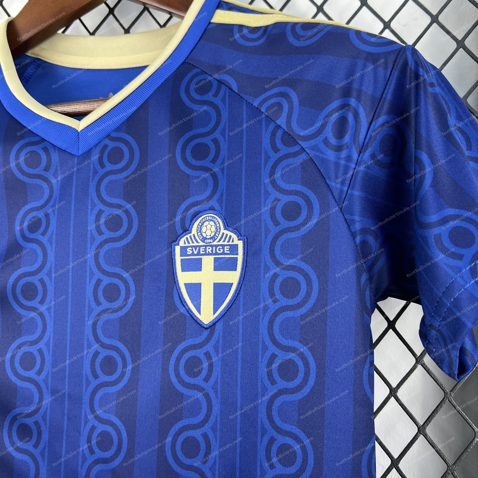 Sweden Away World Cup Kids Football Kit 2026 - Image 5